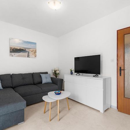 Apartments Feniks 포레치 외부 사진